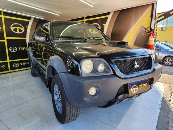 MITSUBISHI L200 OUTDOOR 2.5 GLS 4X2 CD 8V TURBO INTERCOOLER DIESEL 4P MANUAL